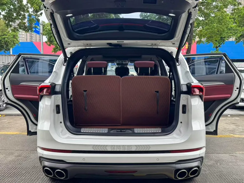 Jetour X70 PLUS 2021 1.6T DCT ground 7 seat interior photo 15 Jetour X70 PLUS 2021 1.6T DCT ground 7 seat interior photo 15