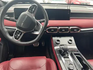 Jetour X70 PLUS 2021 Zhuge 1.6T DCT Wuhou 7 seat interior photo 10 Jetour X70 PLUS 2021 Zhuge 1.6T DCT Wuhou 7 seat interior photo 10