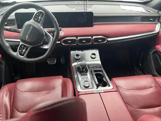 Jetour X70 PLUS 2021 Zhuge 1.6T DCT Wuhou 7 seat interior photo 11 Jetour X70 PLUS 2021 Zhuge 1.6T DCT Wuhou 7 seat interior photo 11