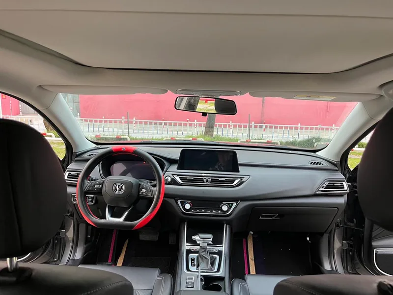 Changan Raeton CC 2022 Blue Whale Edition 1.5T DCT Premium Trim interior photo 11