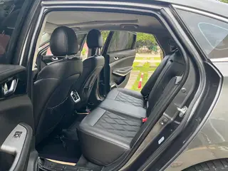 Changan Raeton CC 2022 Blue Whale Edition 1.5T DCT Premium Trim interior photo 15
