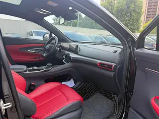 Changan UNI-T 2020 1.5T Премиальная комплектация экстерьер фото 7 Changan UNI-T 2020 1.5T Премиальная комплектация экстерьер фото 7