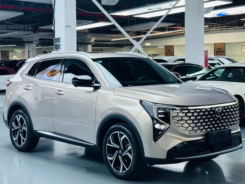 Changan CS55 PLUS 2026 Fourth generation New Blue Whale 1.5T Tianshu Honorable Type exterior photo 3 Changan CS55 PLUS 2026 Fourth generation New Blue Whale 1.5T Tianshu Honorable Type exterior photo 3
