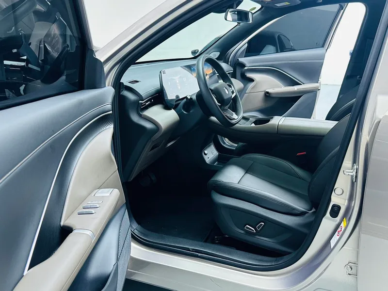 Changan CS55 PLUS 2026 Fourth generation New Blue Whale 1.5T Tianshu Honorable Type exterior photo 4 Changan CS55 PLUS 2026 Fourth generation New Blue Whale 1.5T Tianshu Honorable Type exterior photo 4