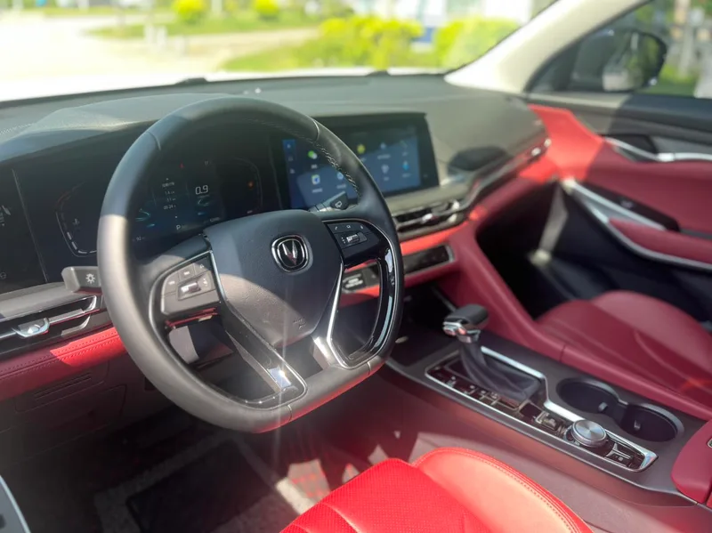 Changan CS75 PLUS 2021 1.5T Автоматический авангард интерьер фото 12 Changan CS75 PLUS 2021 1.5T Автоматический авангард интерьер фото 12