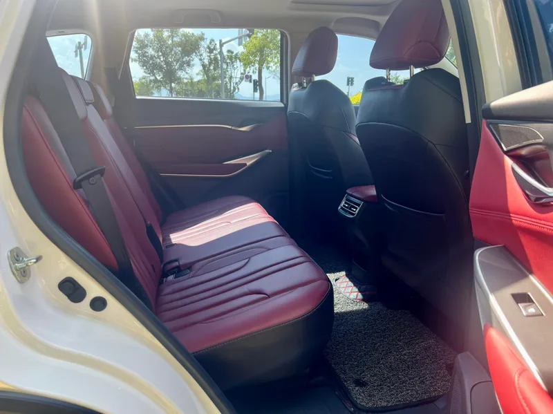 Changan CS75 PLUS 2021 1.5T Автоматический авангард интерьер фото 17 Changan CS75 PLUS 2021 1.5T Автоматический авангард интерьер фото 17