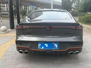 Changan UNI-V 2025 Tercera generación 2.0T Tipo de velocidad exterior foto 5 Changan UNI-V 2025 Tercera generación 2.0T Tipo de velocidad exterior foto 5