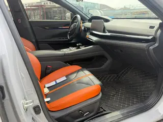 Changan UNI-V 2024 1.5T Luxury sports-style interior photo 9 Changan UNI-V 2024 1.5T Luxury sports-style interior photo 9