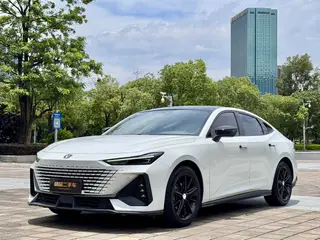 Changan UNI-V 2022 1.5T Premium Trim