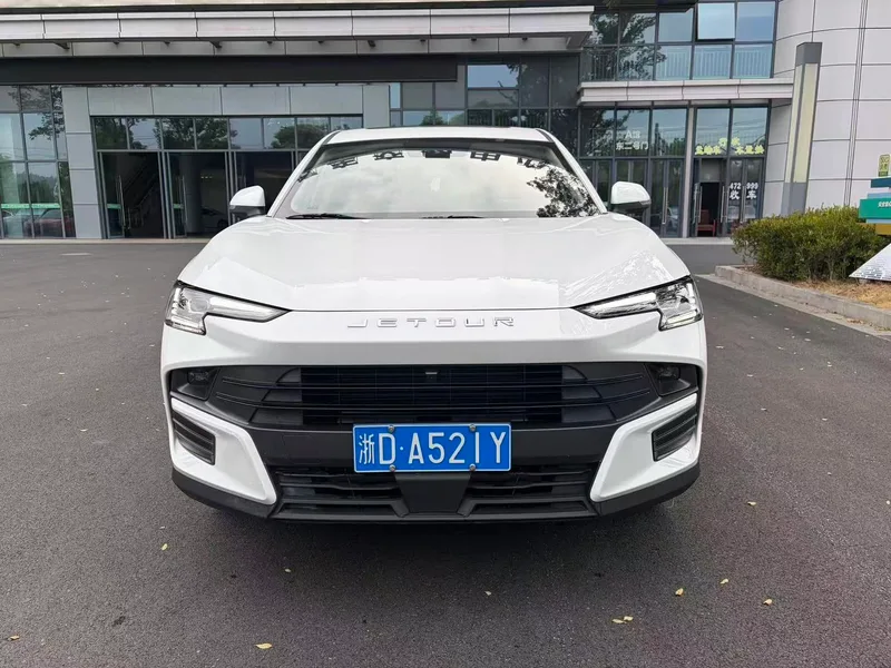 Jetour Dasheng 2026 1.5T DCT Luxury Edition exterior photo 2 Jetour Dasheng 2026 1.5T DCT Luxury Edition exterior photo 2