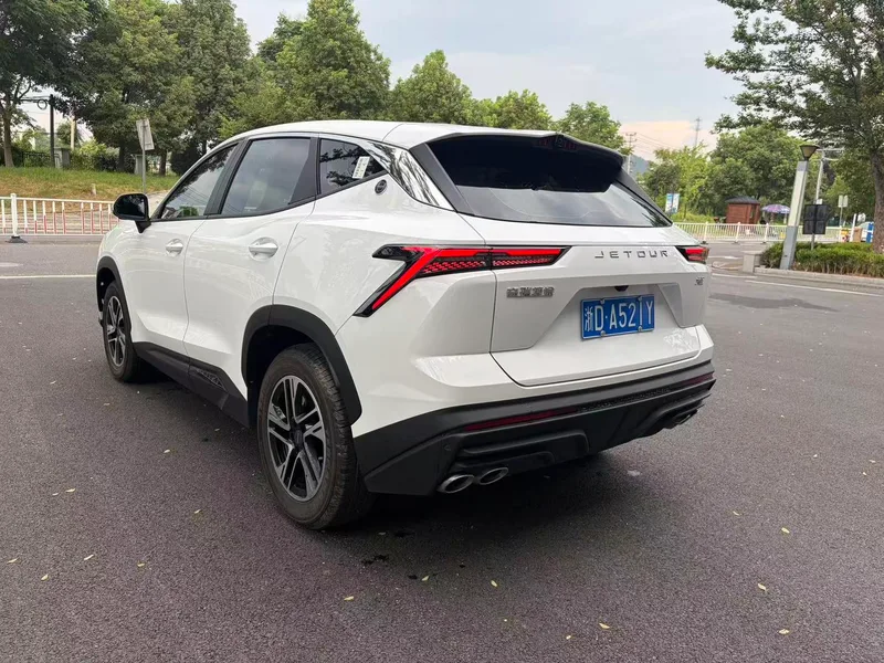 Jetour Dasheng 2026 1.5T DCT Luxury Edition exterior photo 7 Jetour Dasheng 2026 1.5T DCT Luxury Edition exterior photo 7