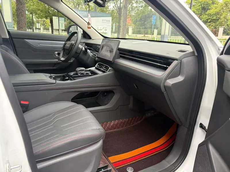 Jetour Dasheng 2026 1.5T DCT Luxury Edition interior photo 11 Jetour Dasheng 2026 1.5T DCT Luxury Edition interior photo 11
