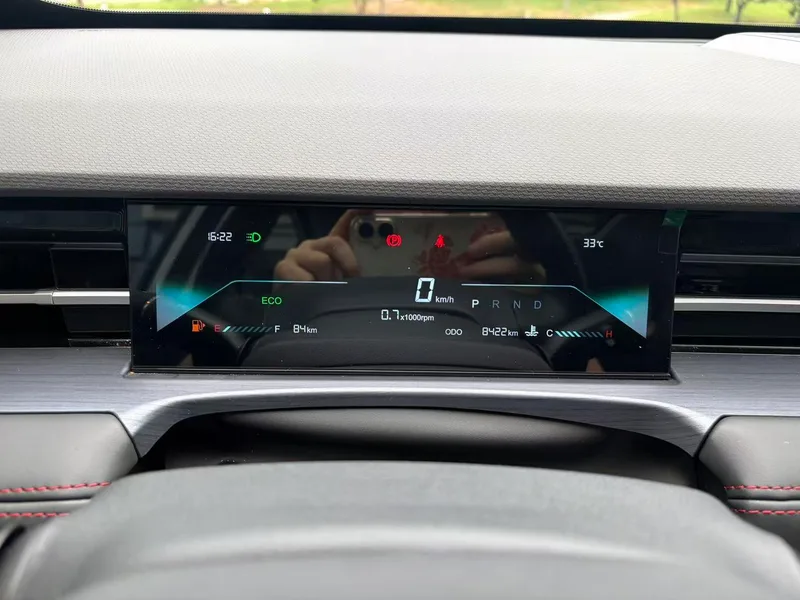 Jetour Dasheng 2026 1.5T DCT Luxury Edition interior photo 15 Jetour Dasheng 2026 1.5T DCT Luxury Edition interior photo 15
