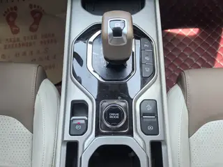 Geely ICON 2020 1.5TD DCT i9 BSG interior photo 16 Geely ICON 2020 1.5TD DCT i9 BSG interior photo 16