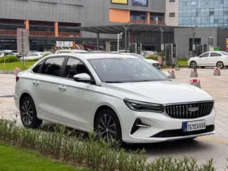Geely Emgrand 2025 4-е поколение 1.5L CVT Xingyao версия экстерьер фото 3 Geely Emgrand 2025 4-е поколение 1.5L CVT Xingyao версия экстерьер фото 3