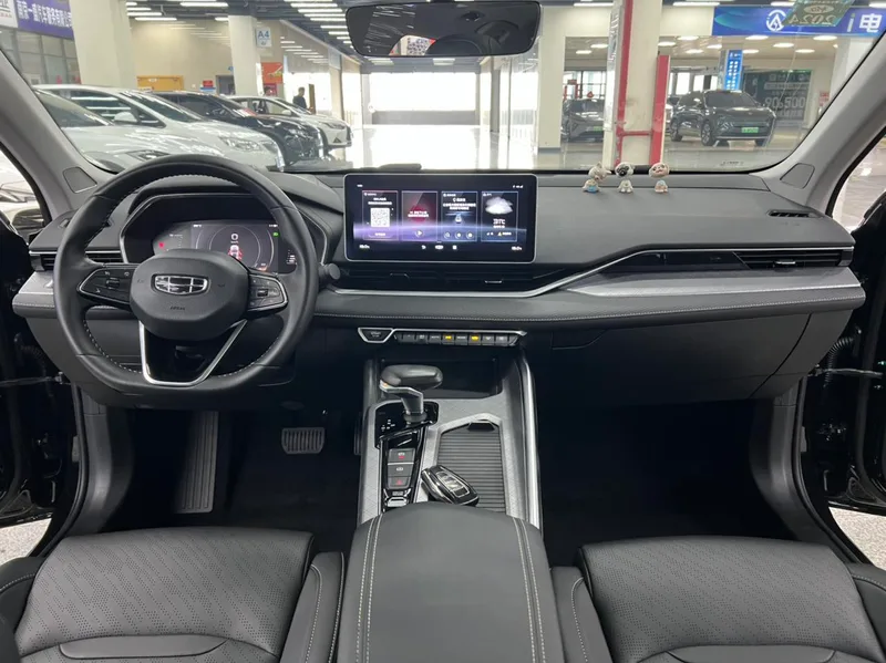 Geely Preface 2020 2.0T Luxury type exterior photo 6 Geely Preface 2020 2.0T Luxury type exterior photo 6