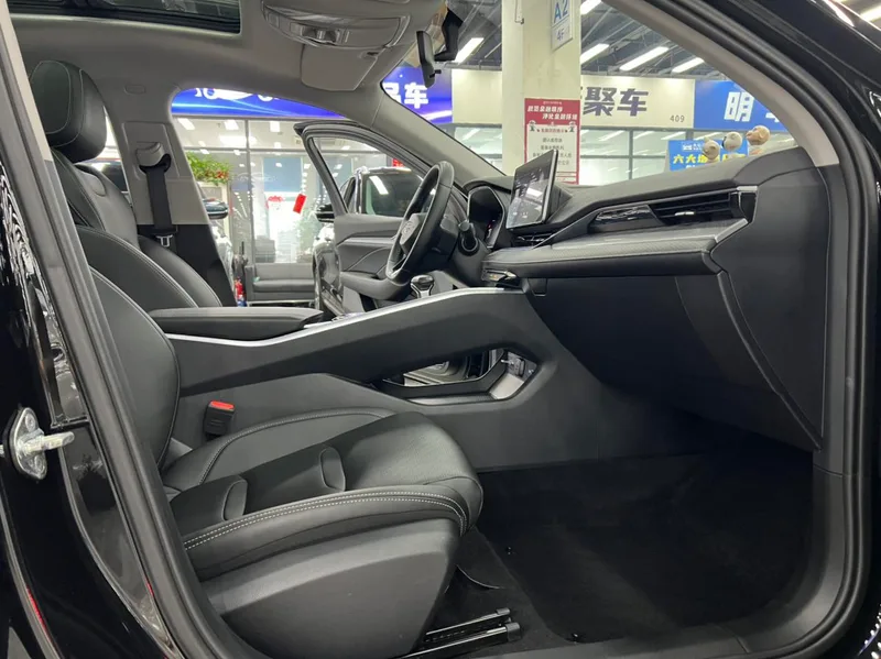 Geely Preface 2020 2.0T Luxury type exterior photo 7 Geely Preface 2020 2.0T Luxury type exterior photo 7