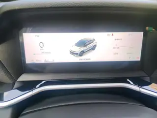 Geely Coolray 2025 Coolray L 1.5TD DCT Battle Edición interior foto 8 Geely Coolray 2025 Coolray L 1.5TD DCT Battle Edición interior foto 8