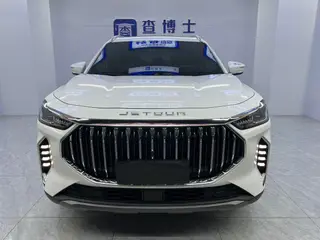 Jetour X70 PLUS 2023 1.5T DCT Brave person PLUS 5 seat exterior photo 2 Jetour X70 PLUS 2023 1.5T DCT Brave person PLUS 5 seat exterior photo 2