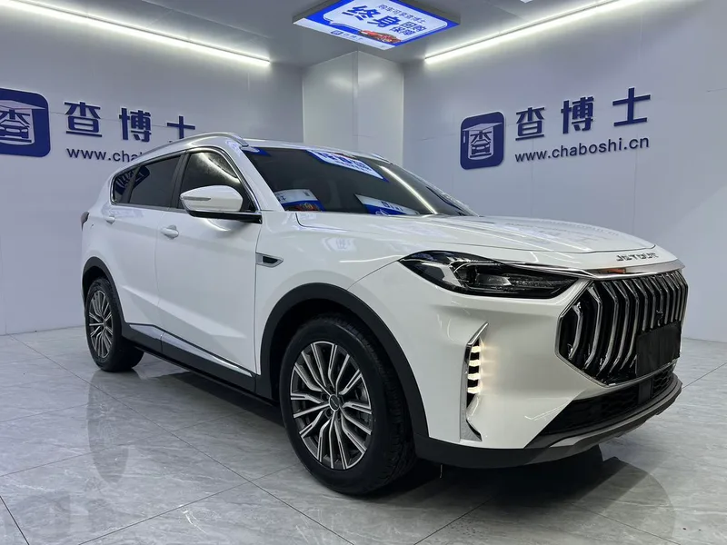 Jetour X70 PLUS 2023 1.5T DCT Brave person PLUS 5 seat exterior photo 3 Jetour X70 PLUS 2023 1.5T DCT Brave person PLUS 5 seat exterior photo 3