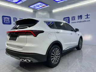 Jetour X70 PLUS 2023 1.5T DCT Brave person PLUS 5 seat interior photo 17 Jetour X70 PLUS 2023 1.5T DCT Brave person PLUS 5 seat interior photo 17