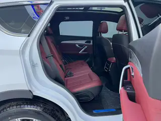 Jetour X70 PLUS 2023 1.5T DCT Brave person PLUS 5 seat interior photo 20 Jetour X70 PLUS 2023 1.5T DCT Brave person PLUS 5 seat interior photo 20
