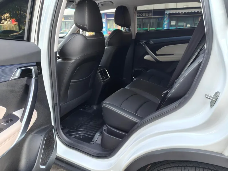 Geely Boyue 2022 Boyue X 1.8TD DCT Smart interior photo 10