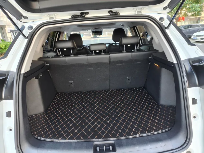 Geely Boyue 2022 Boyue X 1.8TD DCT Smart interior photo 11
