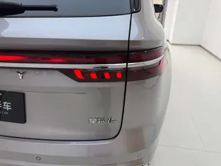 Geely Monjaro 2021 2.0TD DCT EVO Два привода экстерьер фото 8 Geely Monjaro 2021 2.0TD DCT EVO Два привода экстерьер фото 8
