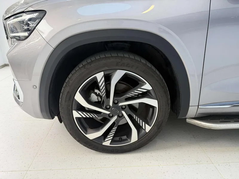 Geely Monjaro 2021 2.0TD DCT EVO Два привода экстерьер фото 9 Geely Monjaro 2021 2.0TD DCT EVO Два привода экстерьер фото 9