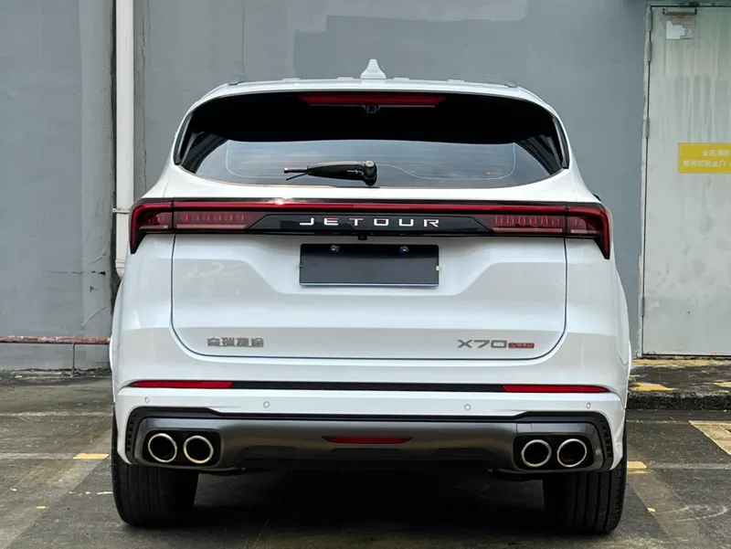 Jetour X70 PLUS 2023 1.6T DCT Strong person PRO 5 seat exterior photo 4 Jetour X70 PLUS 2023 1.6T DCT Strong person PRO 5 seat exterior photo 4