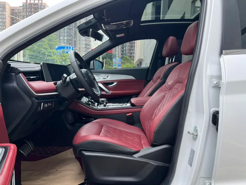 Jetour X70 PLUS 2023 1.6T DCT Strong person PRO 5 seat interior photo 15 Jetour X70 PLUS 2023 1.6T DCT Strong person PRO 5 seat interior photo 15