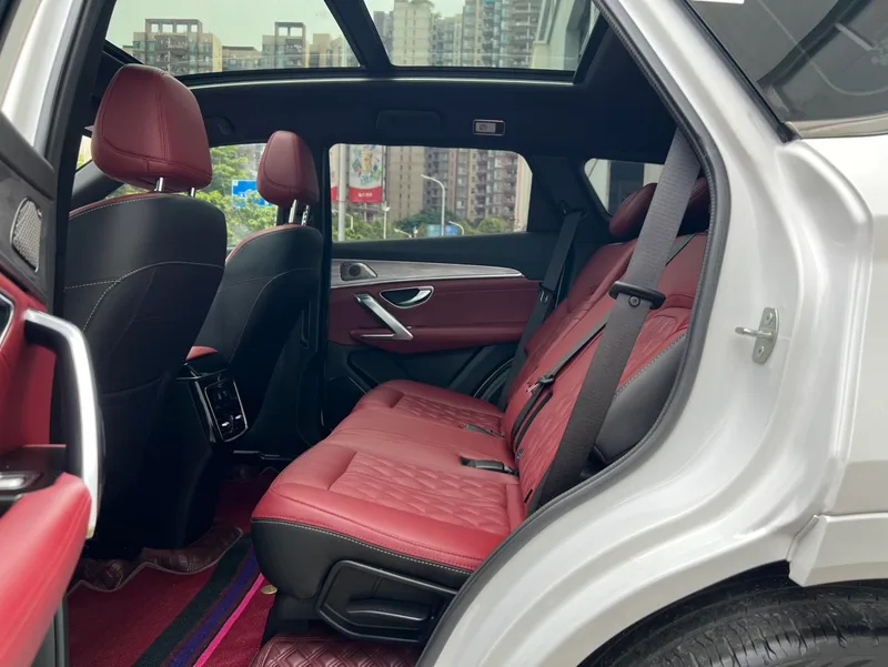 Jetour X70 PLUS 2023 1.6T DCT Strong person PRO 5 seat interior photo 16 Jetour X70 PLUS 2023 1.6T DCT Strong person PRO 5 seat interior photo 16