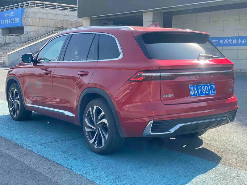 Geely Monjaro 2021 2.0TD DCT EVO Tipo Zhizun con tracción en dos ruedas interior foto 7 Geely Monjaro 2021 2.0TD DCT EVO Tipo Zhizun con tracción en dos ruedas interior foto 7