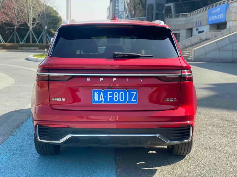 Geely Monjaro 2021 2.0TD DCT EVO Tipo Zhizun con tracción en dos ruedas interior foto 8 Geely Monjaro 2021 2.0TD DCT EVO Tipo Zhizun con tracción en dos ruedas interior foto 8