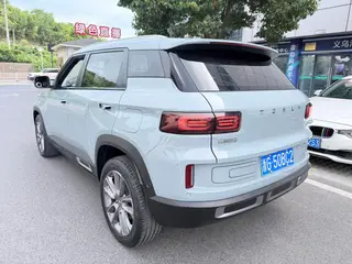Geely ICON 2019 300T DCT Galaxy Limited Edition extérieur photo 5 Geely ICON 2019 300T DCT Galaxy Limited Edition extérieur photo 5