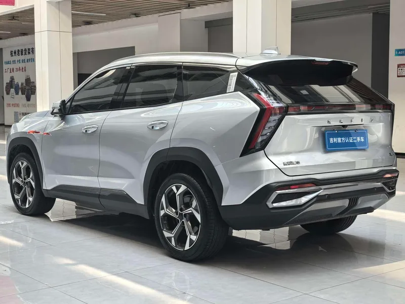 Geely Boyue L 2024 1.5TD DCT Flagship Edition exterior photo 6 Geely Boyue L 2024 1.5TD DCT Flagship Edition exterior photo 6