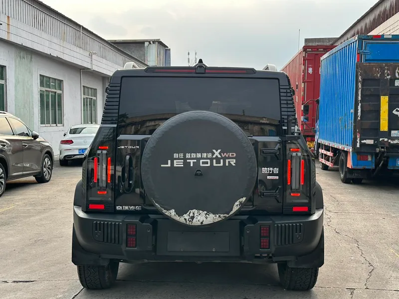 Jetour T2 2023 2.0TD Four-wheel drive Conquer PRO interior photo 17 Jetour T2 2023 2.0TD Four-wheel drive Conquer PRO interior photo 17