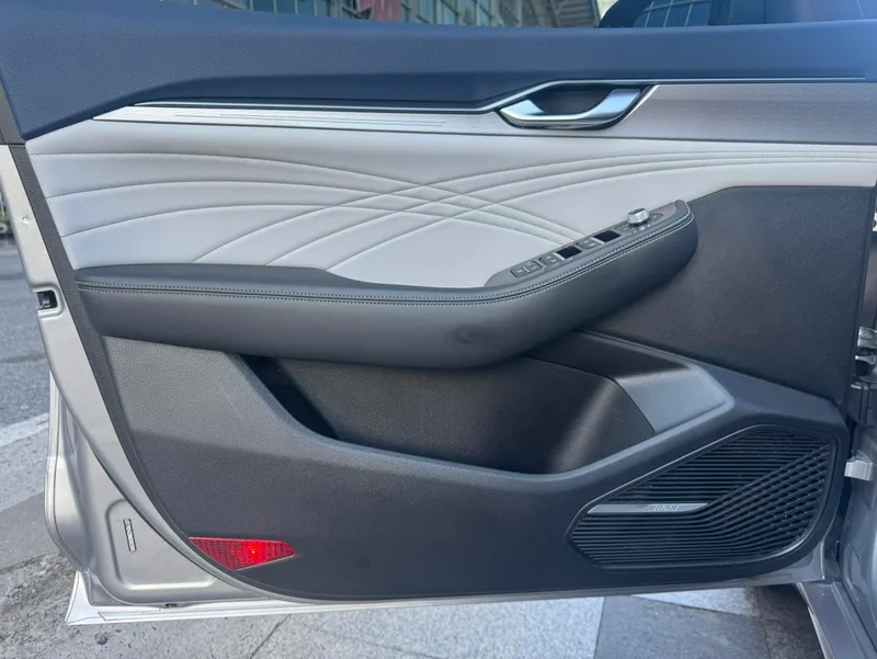 Geely Preface 2021 2.0T Acabado premium exterior foto 8 Geely Preface 2021 2.0T Acabado premium exterior foto 8