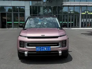 Geely ICON 2023 1.5TD Chocolate Alcoholic Edition exterior photo 2 Geely ICON 2023 1.5TD Chocolate Alcoholic Edition exterior photo 2