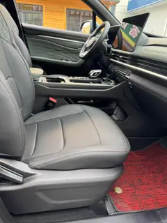Geely Okavango L 2024 2.0TD DCT Премиальная комплектация интерьер фото 11 Geely Okavango L 2024 2.0TD DCT Премиальная комплектация интерьер фото 11