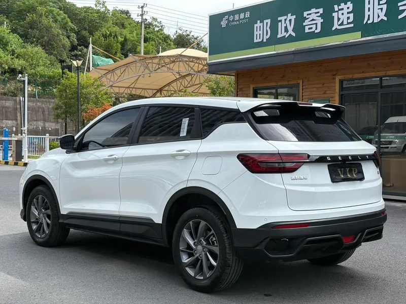 Geely Coolray 2025 1.5L CVT Superpower MAX interior photo 7 Geely Coolray 2025 1.5L CVT Superpower MAX interior photo 7