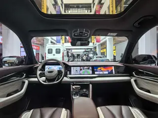 Geely Monjaro 2021 2.0TD DCT EVO Two-wheel drive noble type interior photo 10 Geely Monjaro 2021 2.0TD DCT EVO Two-wheel drive noble type interior photo 10