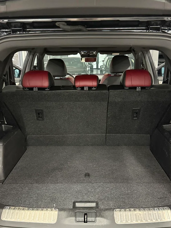 Jetour X70 PLUS 2021 Restyling 1.6T DCT sky 5 seat interior photo 10 Jetour X70 PLUS 2021 Restyling 1.6T DCT sky 5 seat interior photo 10