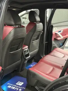 Jetour X70 PLUS 2021 Restyling 1.6T DCT sky 5 seat interior photo 12 Jetour X70 PLUS 2021 Restyling 1.6T DCT sky 5 seat interior photo 12