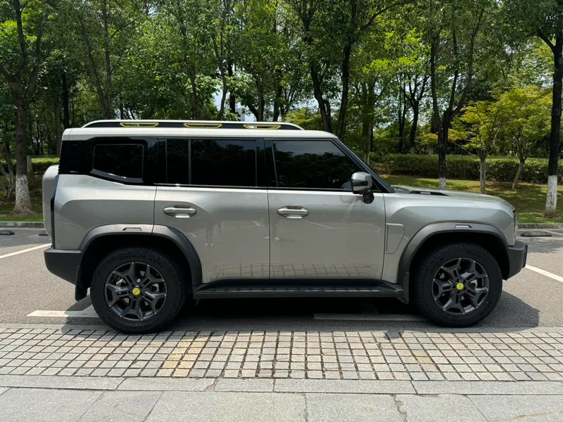 Jetour T2 2023 2.0TD Four-wheel drive Time travel PRO exterior photo 3 Jetour T2 2023 2.0TD Four-wheel drive Time travel PRO exterior photo 3