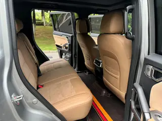 Jetour T2 2023 2.0TD Four-wheel drive Time travel PRO interior photo 13 Jetour T2 2023 2.0TD Four-wheel drive Time travel PRO interior photo 13