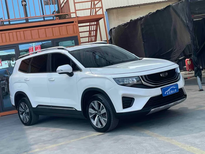 Geely Okavango 2020 1.8TD DCT Люксовый экстерьер фото 3 Geely Okavango 2020 1.8TD DCT Люксовый экстерьер фото 3