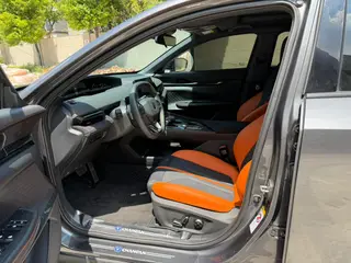 Changan UNI-V 2025 Third generation 1.5T 500Bar Luxury sports-style interior photo 7 Changan UNI-V 2025 Third generation 1.5T 500Bar Luxury sports-style interior photo 7
