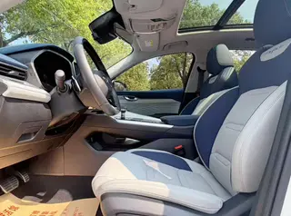 Geely Preface 2021 2.0T Finition premium intérieur photo 10 Geely Preface 2021 2.0T Finition premium intérieur photo 10
